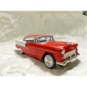 COPY - MotorMax 1955 Chevy Bel Air 1:24 Red & White Collectible Diecast Car 680…